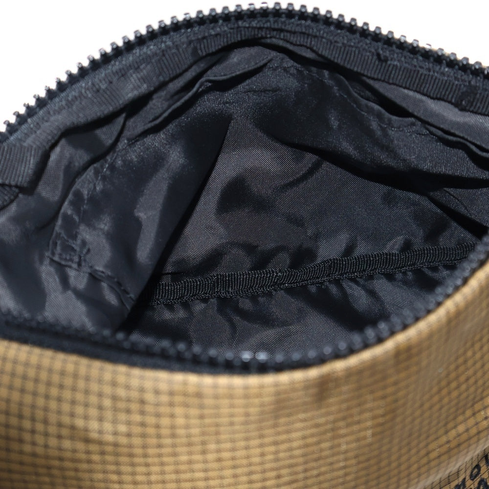 MOUNTAIN HARD WEAR(マウンテン ハード ウエア) ロゴ刺繍 ナイロン ショルダーポーチ バッグ ブラウン