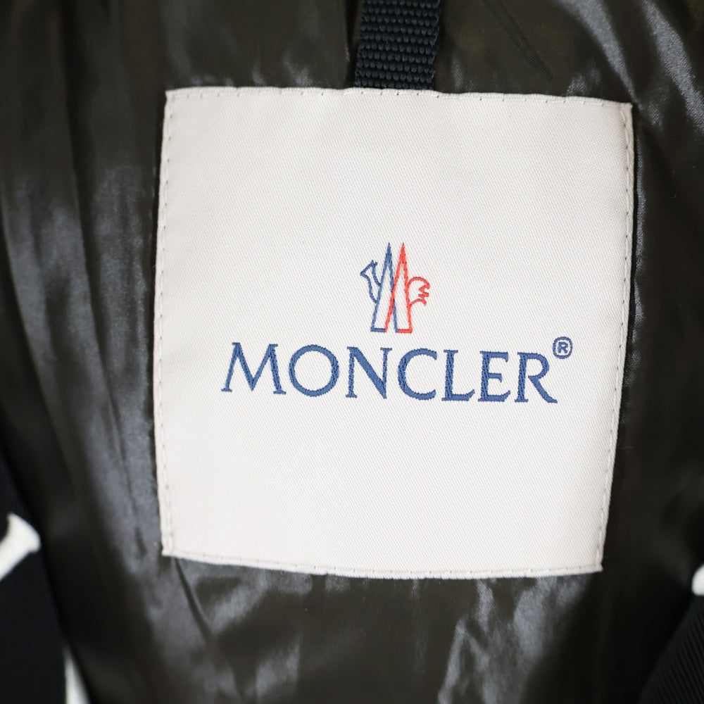 MONCLER(モンクレール) 20AW MONTCLA GIUBBOTTO モンクラ ダブルポケット ジップアップ フーデッド ダウンジャケット カーキ F20911B56900