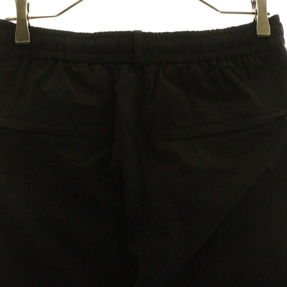 ENNOY(エンノイ) 24AW フロントロゴデザイン マルチポケット ドローストリング ジップアップ ナイロンパンツ ブラック AW24BRENPT04LP