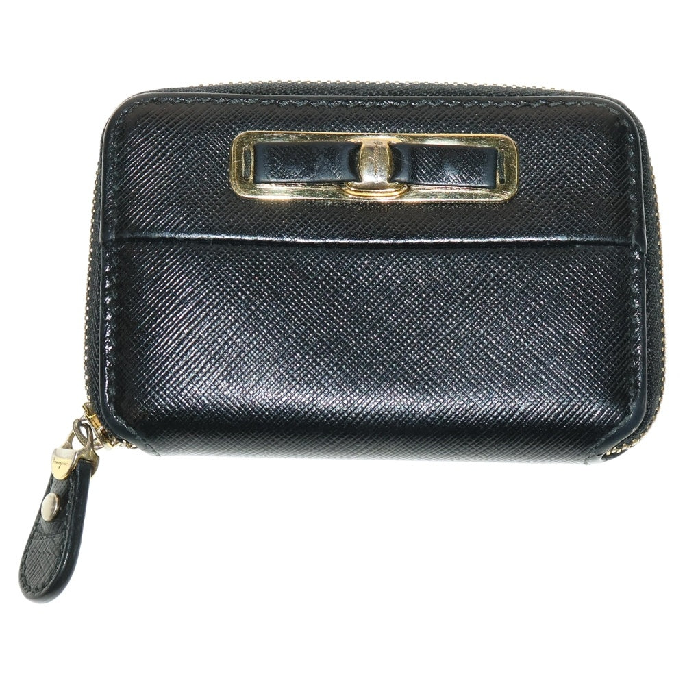 Salvatore Ferragamo(サルヴァトーレ フェラガモ) RIBBON COIN CASE リボンモチーフ ロゴデザイン レザー コインケース 財布 ブラック KB-22C128