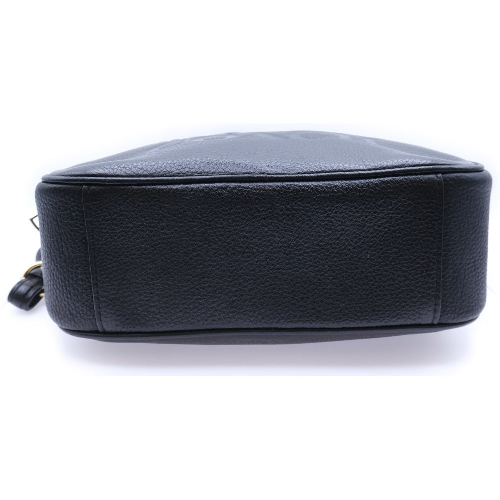 COACH(コーチ) フロントロゴデザイン チャーム付き レザーショルダーバッグ ブラック ゴールド金具 B2079-F75818