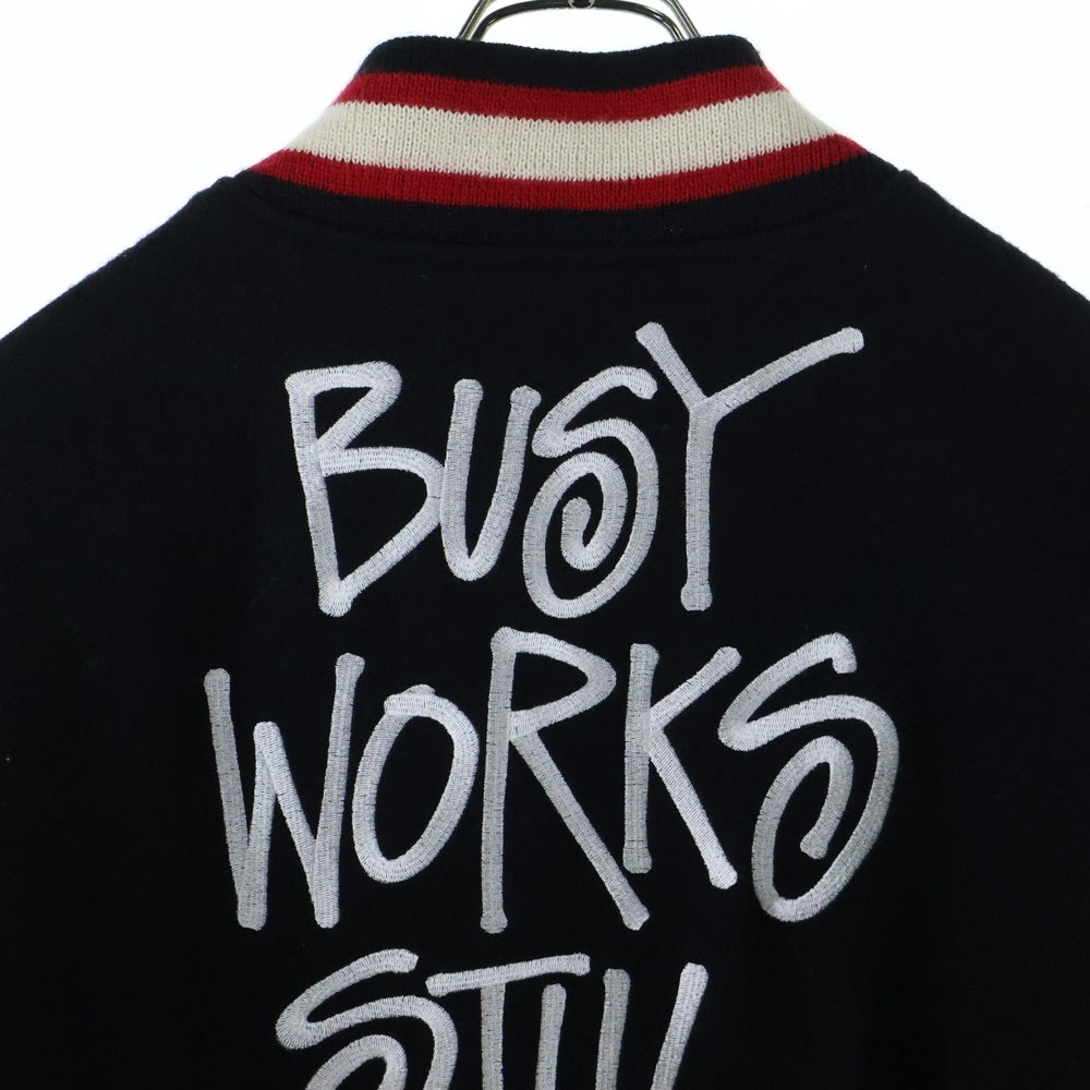 A BATHING APE(アベイシングエイプ) ×STUSSY VARSITY JACKETステューシー 胸ロゴデザインワッペン ダブルポケット バーシティージャケット スタジアムジャンパー ブラック/ホワイト 001HJ0731927X