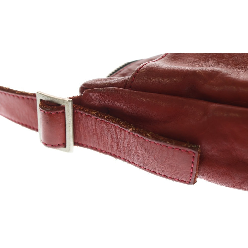 ISAMU KATAYAMA BACKLASH(イサムカタヤマバックラッシュ) Shoulder Colollng Product 92-16 フルタンニン染め レザーショルダーバッグ レッド