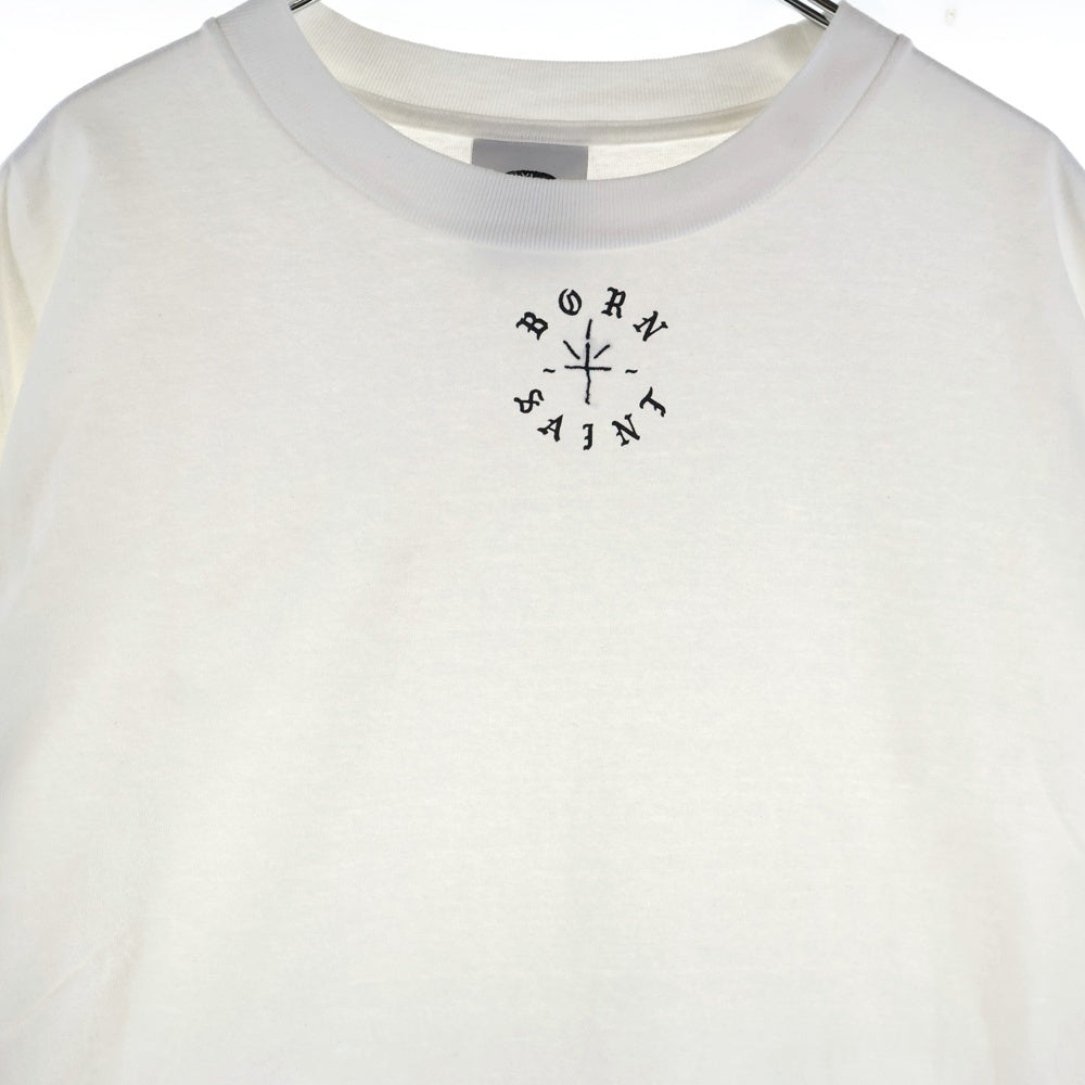 SAINT MICHAEL(セントマイケル) 24SS BR SS TEE BORN SAINT ロゴプリントTシャツ 半袖カットソー ホワイト SM-YS8-0000-C07