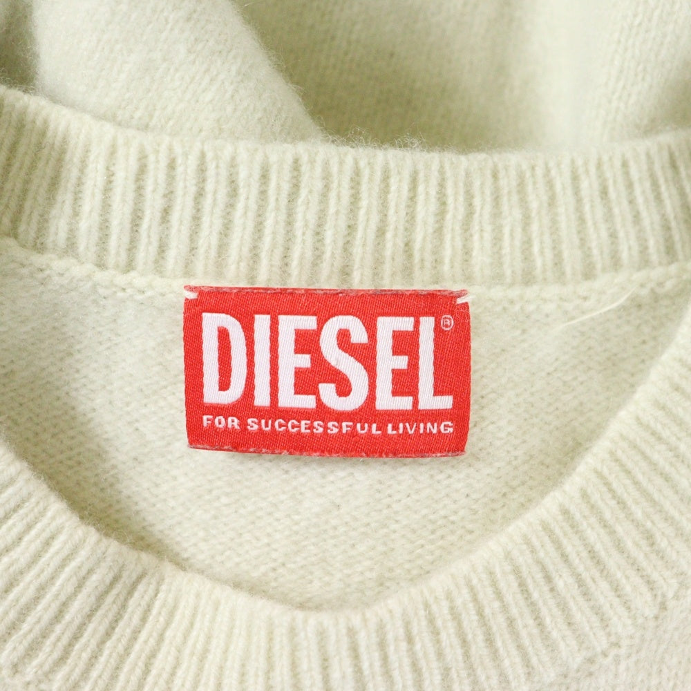 DIESEL(ディーゼル) M-AREESA Dロゴ クルーネック ニットセーター アイボリー レディース A06712