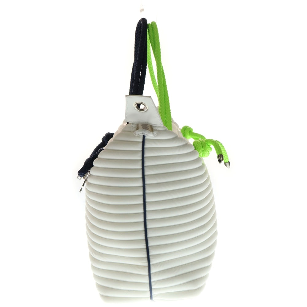 NO BRAND(ノーブランド) L4K3 レーク Queen Lake クイーンレーク ロゴキーチェーン付 ネオプレン トートバッグ ホワイト QL-801JP