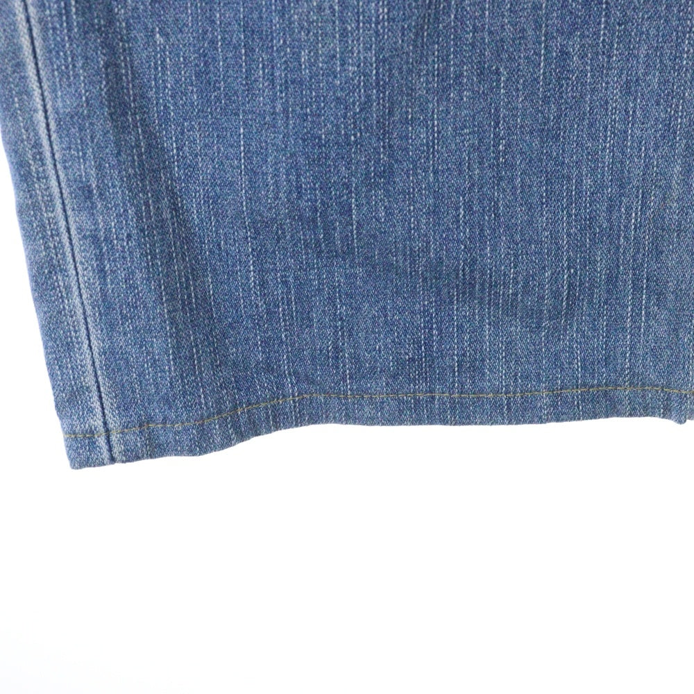 Wrangler(ラングラー) ブラウンロゴパッチ ボタンフライ ストレートデニムパンツ インディゴブルー W0383