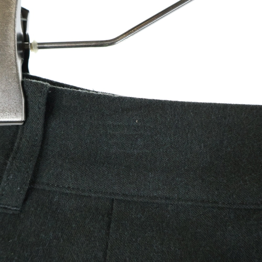 LACOSTE(ラコステ) マルチポケット ストレッチツイル ジップアップ ワイドスラックスパンツ グレー HF006J