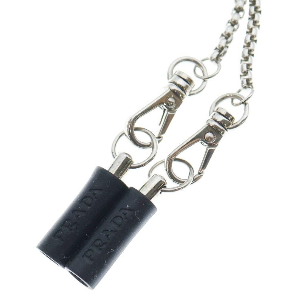 PRADA(プラダ) Airpods&airpods Pro ケース用 三角プレート トライアングルロゴ チェーン シルバー 1ZD006