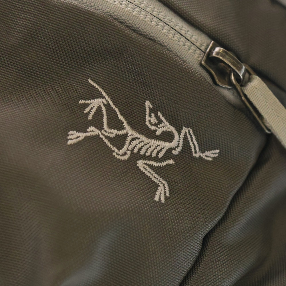 ARC'TERYX(アークテリクス) MANTIS 2 WAISTPACK マンティス ウエストパック ショルダーバッグ グレー 25817