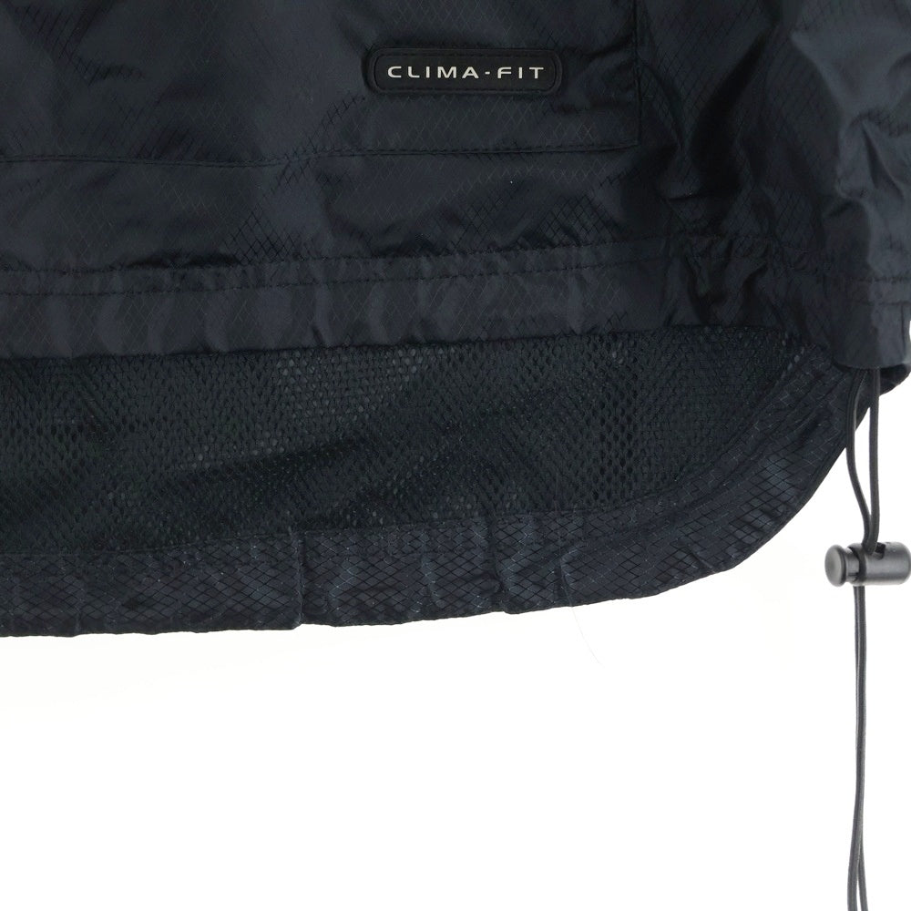 NIKE(ナイキ) ×F.C.R.B. エフシーアールビー 胸ロゴデザイン マルチポケット フーデッド ジップアップ ナイロンジャケット ブラック F0 MAS