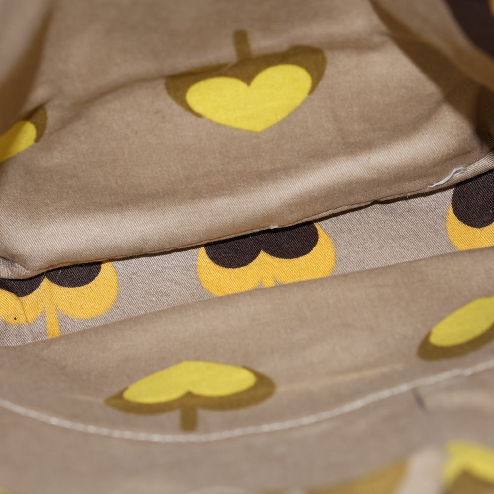 MARC BY MARC JACOBS(マーク バイ マーク ジェイコブス) フロントロゴデザイン 総柄 ラインデザイン ショルダーバッグ ブラウン