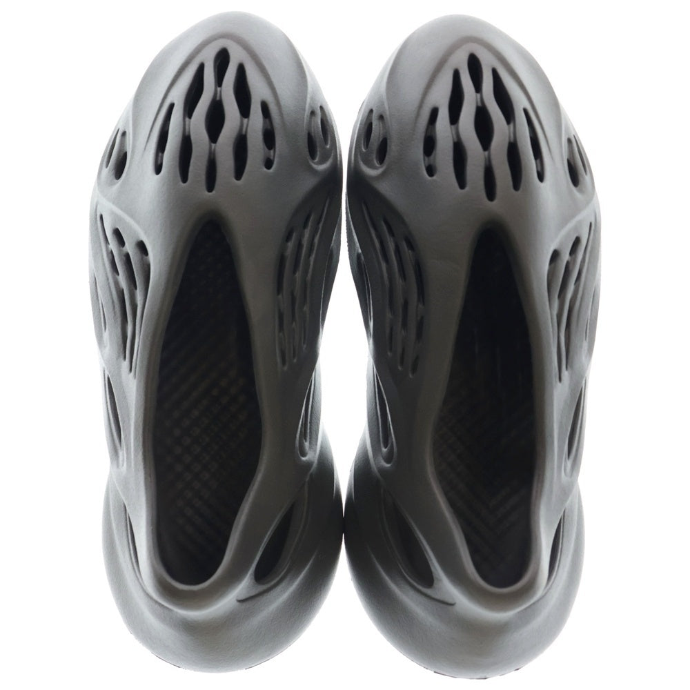 adidas(アディダス) YEEZY FOAM RUNNER イージーフォームランナー サンダル ローカットスニーカー ブラック