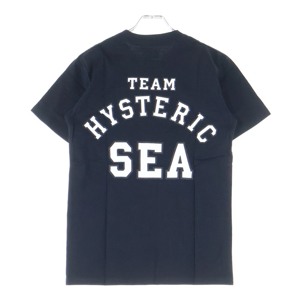 HYSTERIC GLAMOUR(ヒステリックグラマー) 20AW ×WIND AND SEA ウィンダンシー ロゴプリント クルーネック半袖Tシャツカットソー ブラック WDS-HYS-3-08