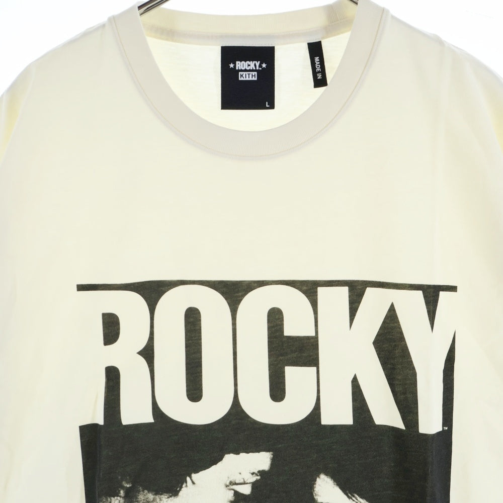 KITH(キス) ×ROCKY I TEE SANDRIFT ロッキー ヴィンテージ サンドリフト プリント クルーネック 半袖Tシャツ カットソー アイボリー KH030159-104