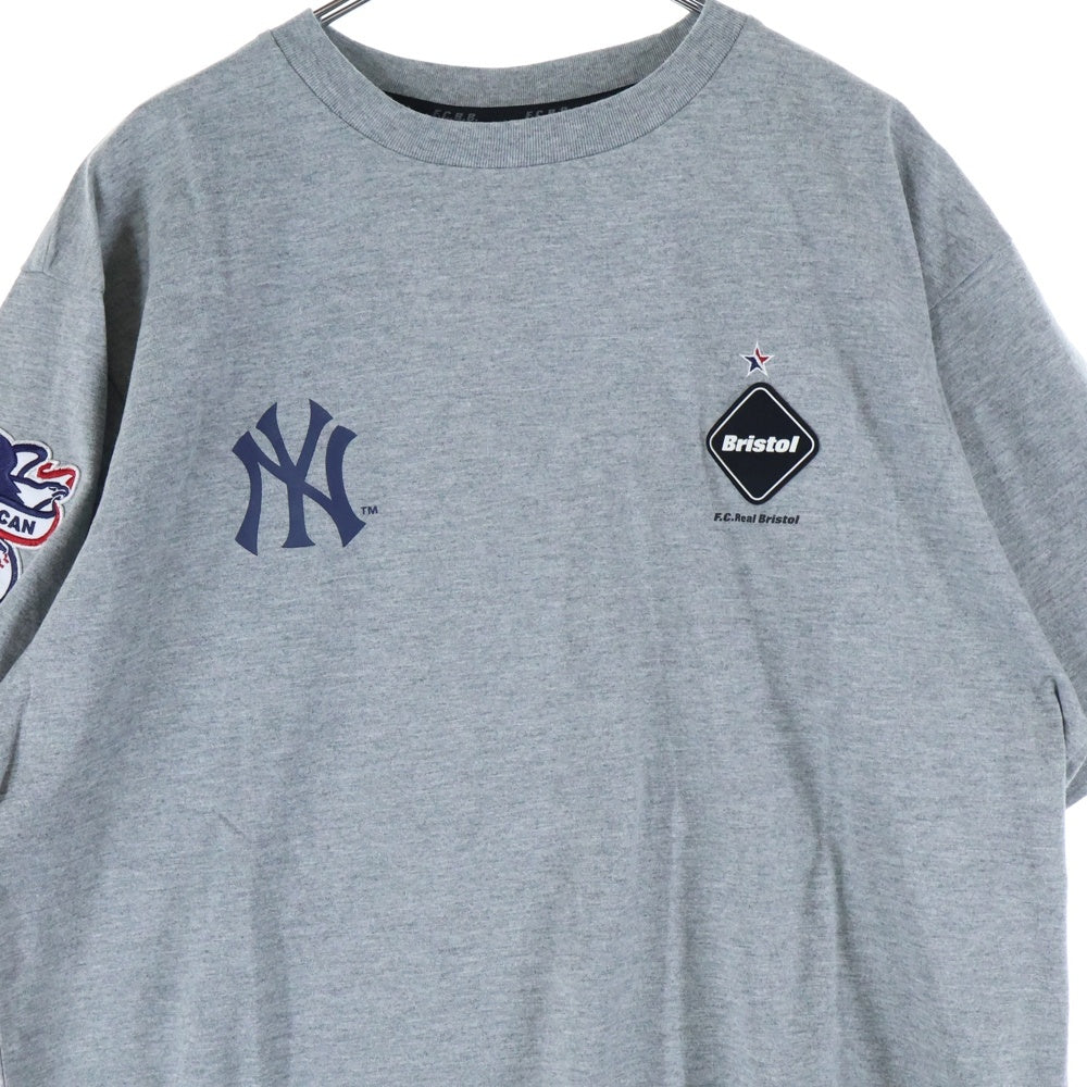 F.C.R.B./F.C.Real Bristol/FCRB(エフシーアールビー/エフシーレアルブリストル) 21AW MLB TOUR MATCH TEE MLBツアー フロントロゴ クルーネック 半袖Tシャツ カットソー グレー FCRB-212022