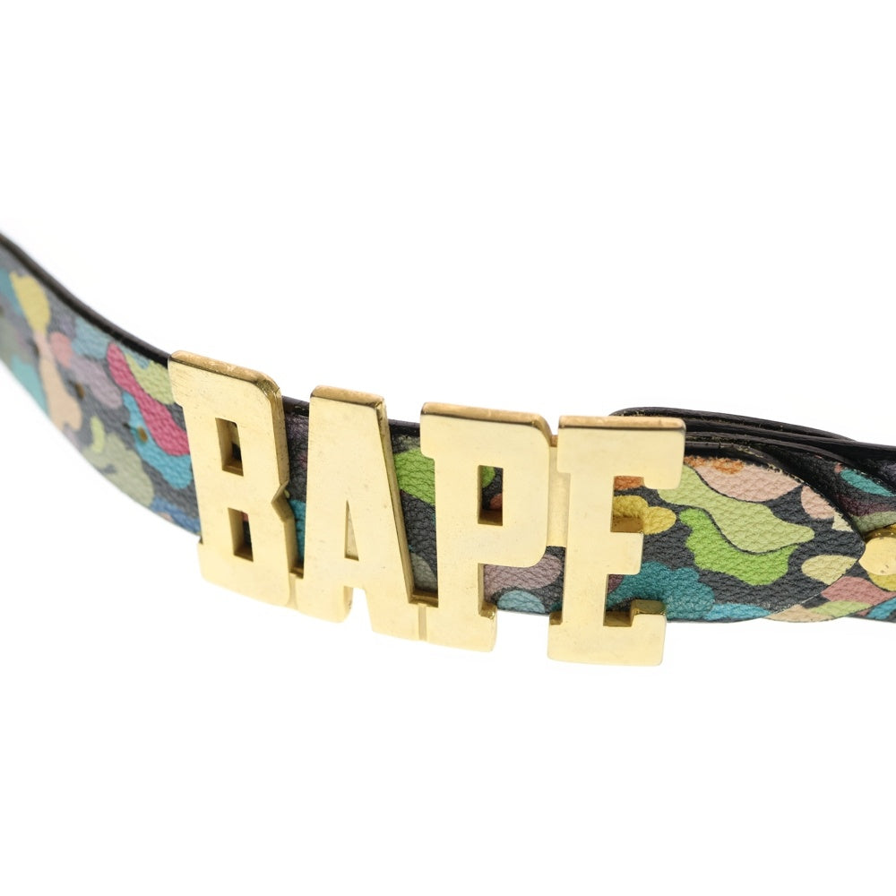 A BATHING APE(アベイシングエイプ) ゴールド ロゴバックル ブラックカモ レザーベルト マルチカラー