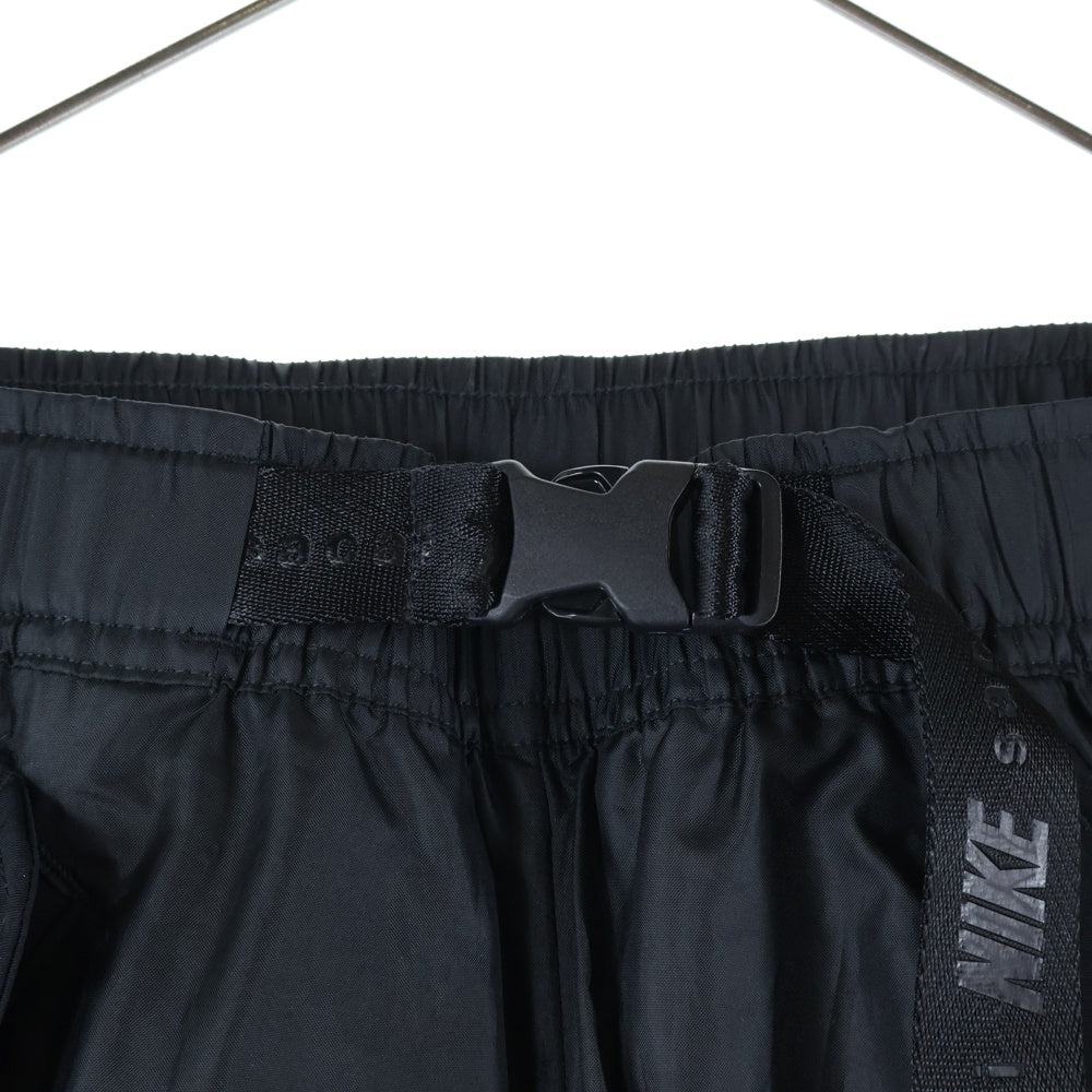 Sacai(サカイ) ×NIKE ナイキ AS U NRG PANT アス ユー エヌアールジー マルチポケット フロントロゴデザイン ベルト付き ナイロンパンツ ブラック DQ9061-010
