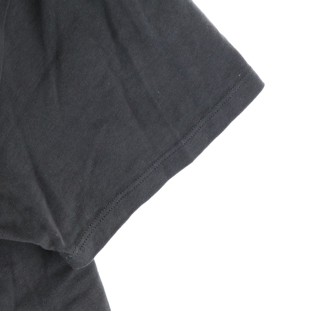 ESSENTIALS FEAR OF GOD(エッセンシャル フィアオブゴッド) 1977 フロントデザイン クルーネック カットソー 半袖Tシャツ ブラック