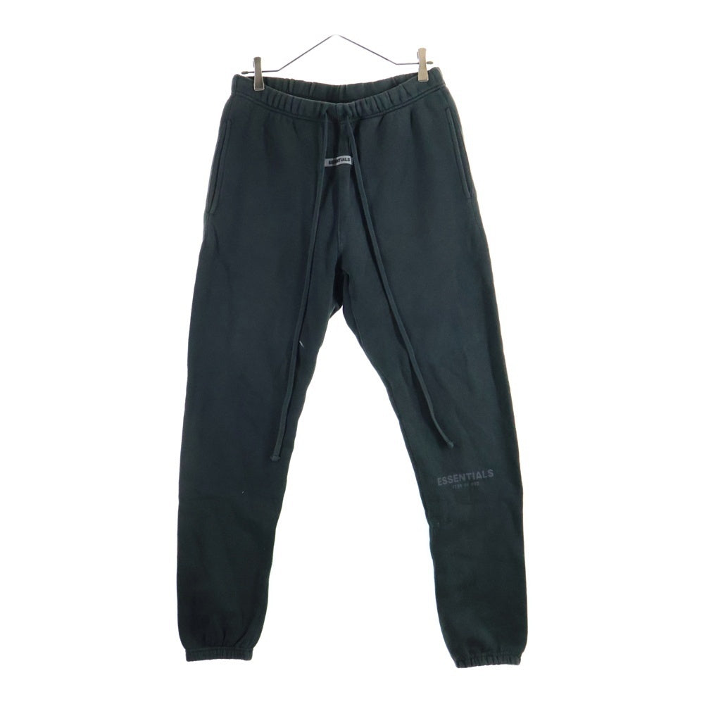 ESSENTIALS FEAR OF GOD(エッセンシャル フィアオブゴッド) フロントロゴデザイン マルチポケット ドローストリング スウェットパンツ ブラック