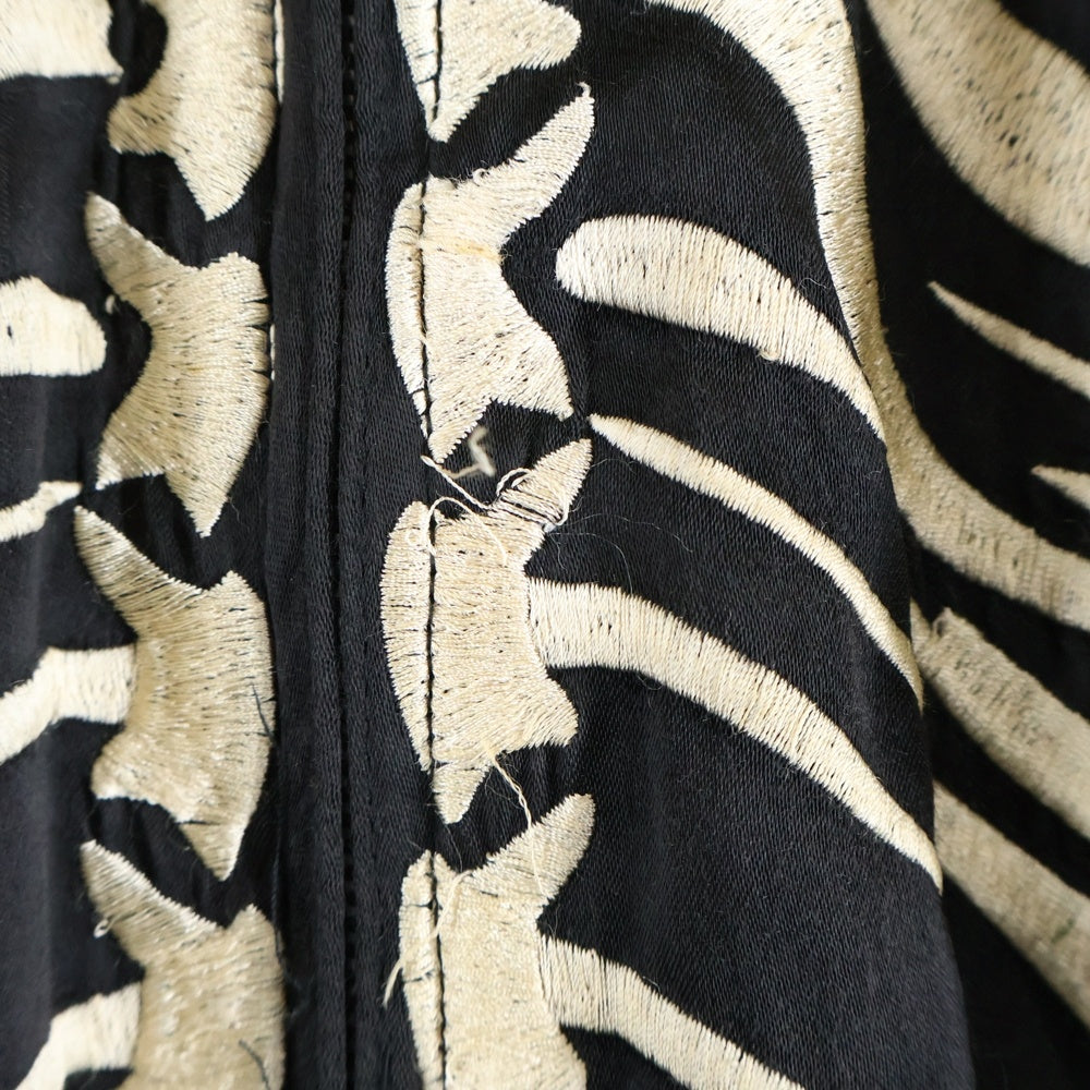 Back Street Crawler(バック ストリート クローラー) SKULL SOUVENIR JACKET REVERSIBLE スカル スーベニア リバーシブル ジップアップジャケット スカジャン ブラック/ホワイト 52133301