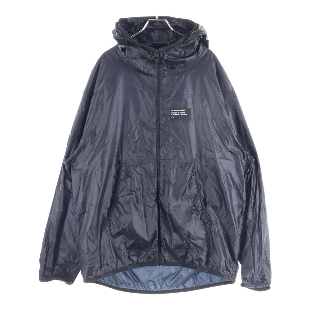 MONCLER(モンクレール) 21AW × FRAGMENT DESIGN フラグメント フロントワッペン バックロゴプリント ジップアップ ナイロンマウンテンパーカー ブラック G209U1A00024 595B1