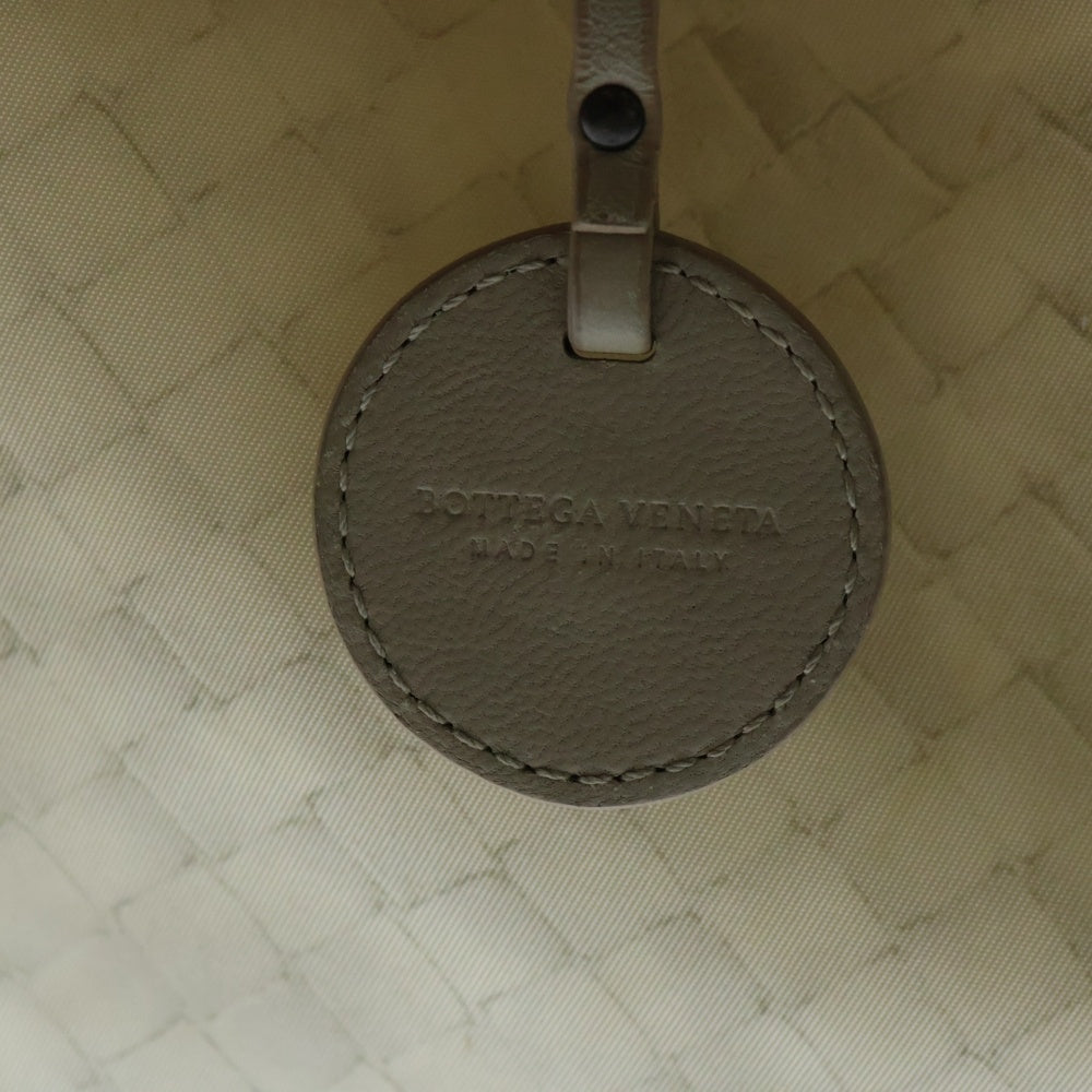 BOTTEGA VENETA(ボッテガヴェネタ) イントレチャート プリント ハンド トートバッグ ホワイト