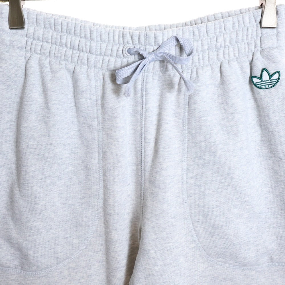 adidas(アディダス) VRCT SW PANT ロゴプリント スウェットパンツ グレー IS2900