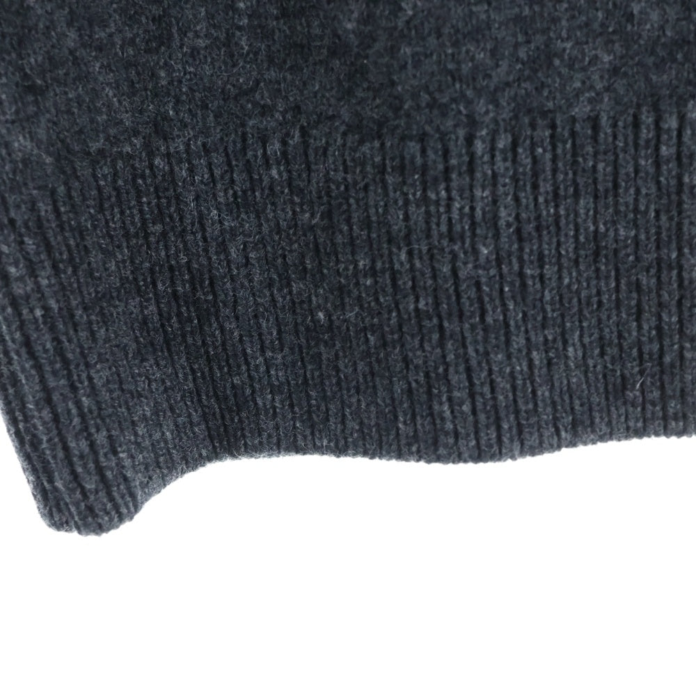 MAISON KITSUNE(メゾンキツネ) フォックスワッペン ニットセーター グレー HM00502KT1006