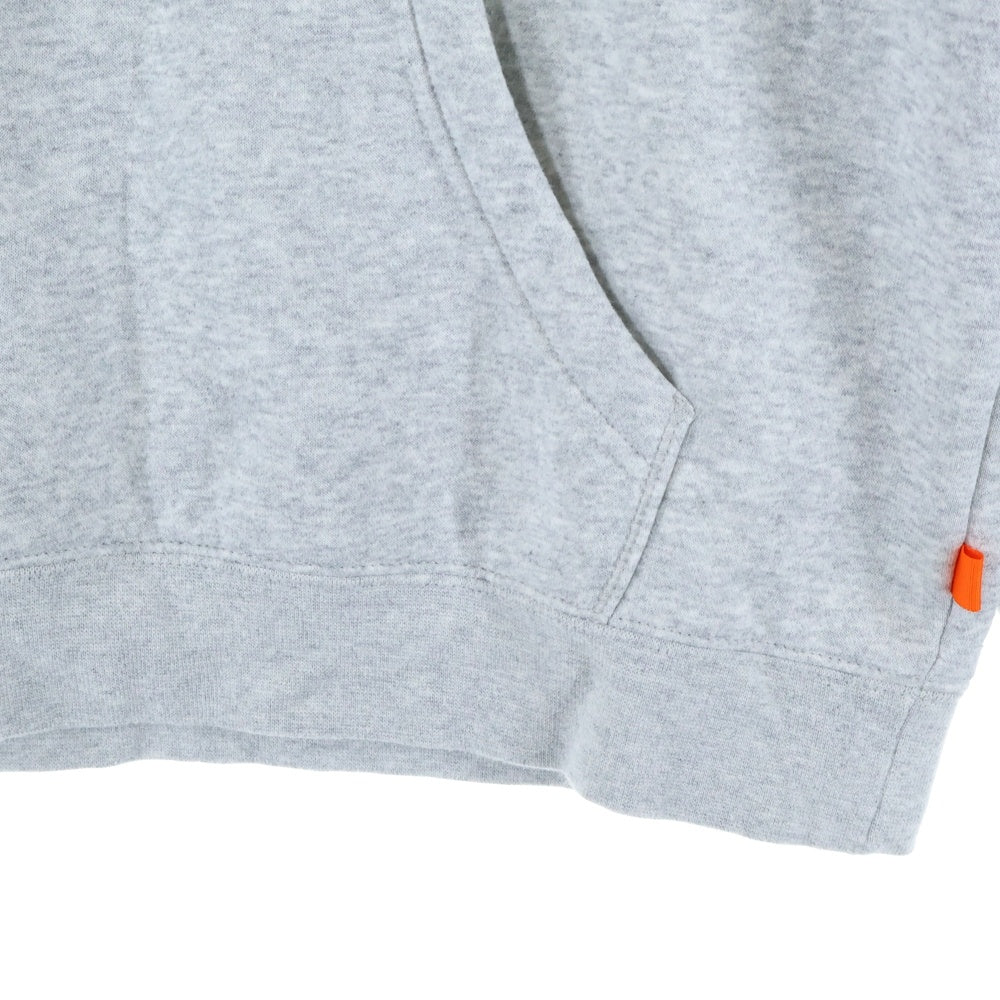 NIKE SB(ナイキエスビー) OSKI FLEECE SKATE PULLOVER HOODED SWEATSHIRT フロント刺繍デザイン スウェット プルオーバーパーカー グレー DJ3680-050