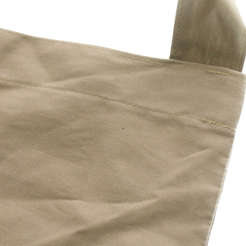 ISAMU KATAYAMA BACKLASH(イサムカタヤマバックラッシュ) ロゴプリント ミニ トートバッグ ベージュ