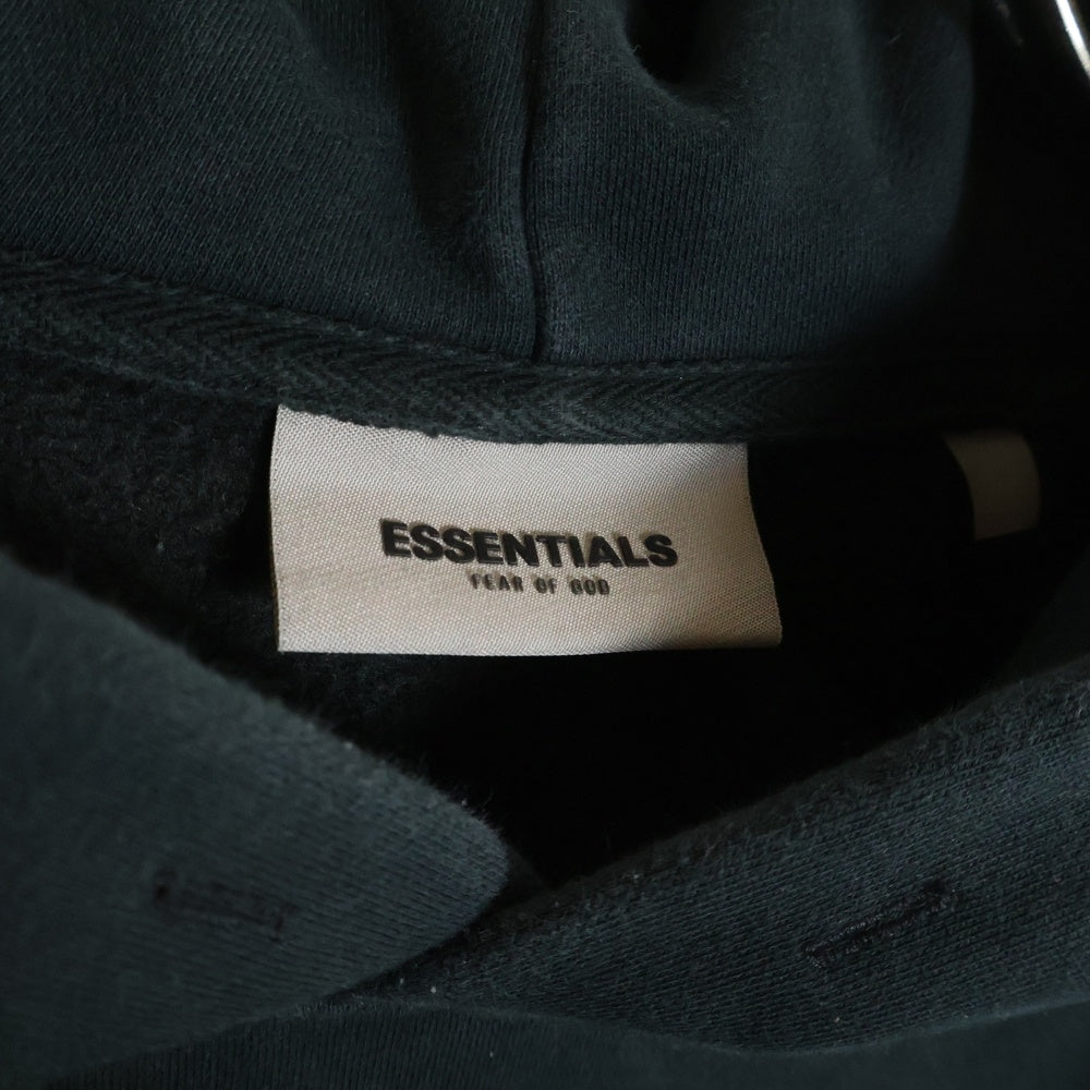 ESSENTIALS FEAR OF GOD(エッセンシャル フィアオブゴッド) バックロゴデザイン カンガルーポケット ラバーロゴ フーデット プルオーバースウェットパーカー ブラック 090233