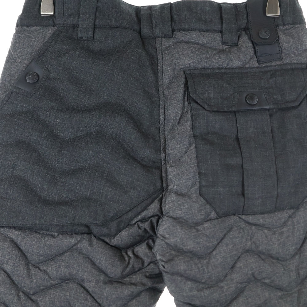 MONCLER(モンクレール) PANTALONE レザーパッチロゴ マルチポケット ダウン ロングパンツ グレー 3209H1140385