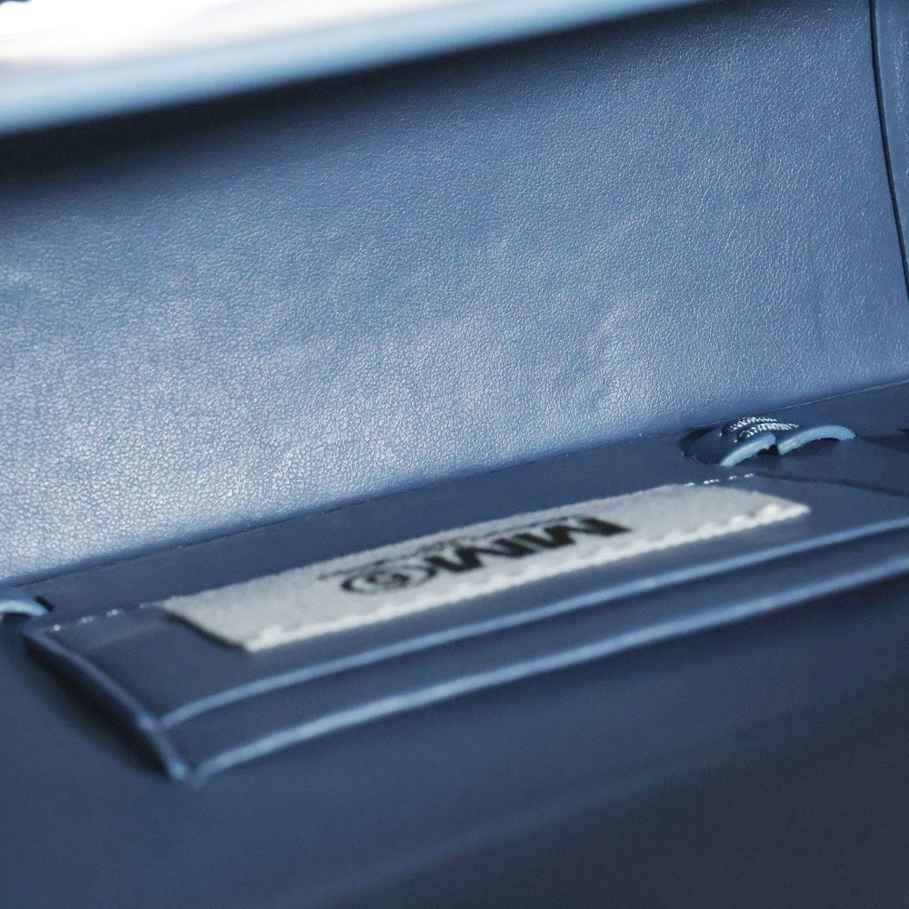 MM6 Maison Margiela(エムエムシックスメゾンマルジェラ) HANDBAG LEATHER BLUE レザースクエア ハンドバッグ ブルー SB6WD0011 レディース