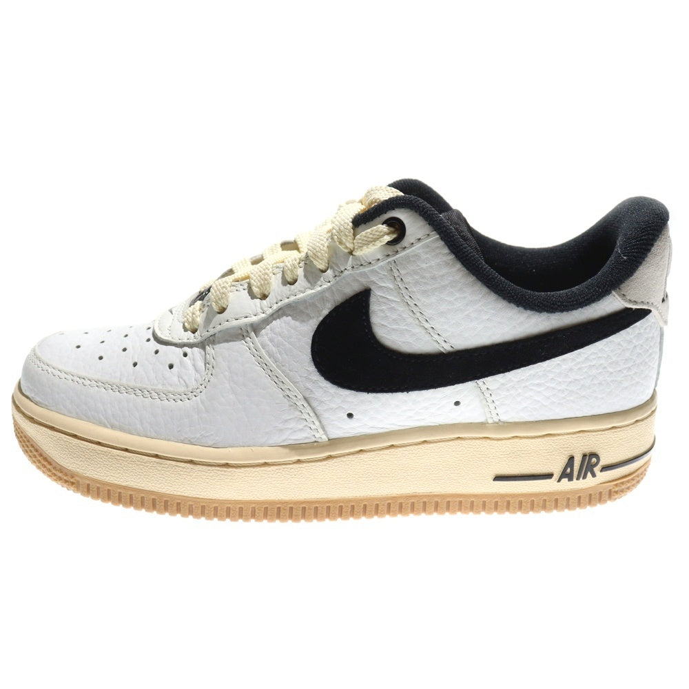 NIKE(ナイキ) WMNS AIR FORCE 1 07 LX エアフォース1 07 LX ローカットスニーカー ホワイト レディース US6/23cm DR0148-101