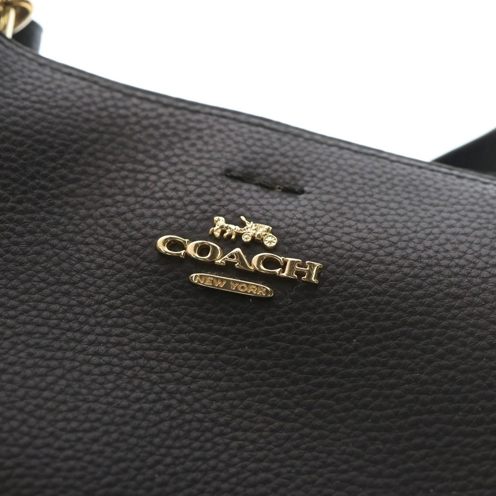 COACH(コーチ) ロゴプレートチャーム付き 2WAY レザー ハンドバッグ ショルダーバッグ ブラック/ゴールド B2081-1011 レディース