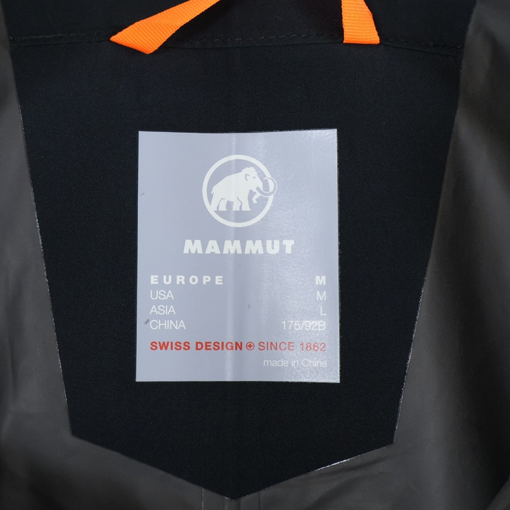 MAMMUT(マムート) GORE-TEX UTILITY HS COAT ゴアテックス アームロゴデザイン フーデット ユーティリティコート ブラック 1010-29310