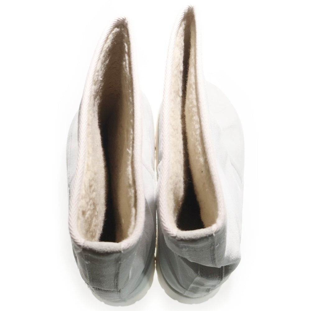 MM6 Maison Margiela(エムエムシックスメゾンマルジェラ) 22AW スエード ムートン レザー ボアライニング ロングブーツ パステルブルー S59WW0100