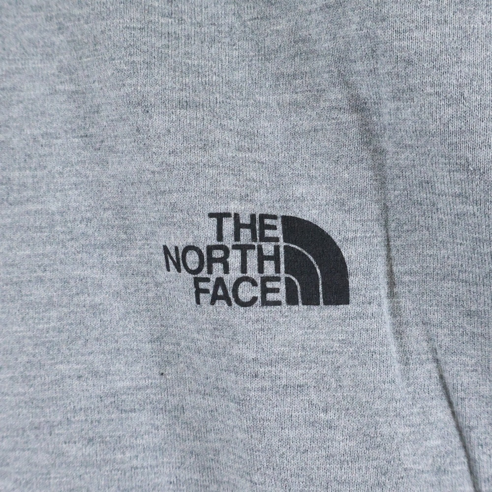THE NORTH FACE(ザノースフェイス) 胸ロゴデザイン クルーネック カットソー半袖Tシャツ グレー NT32436
