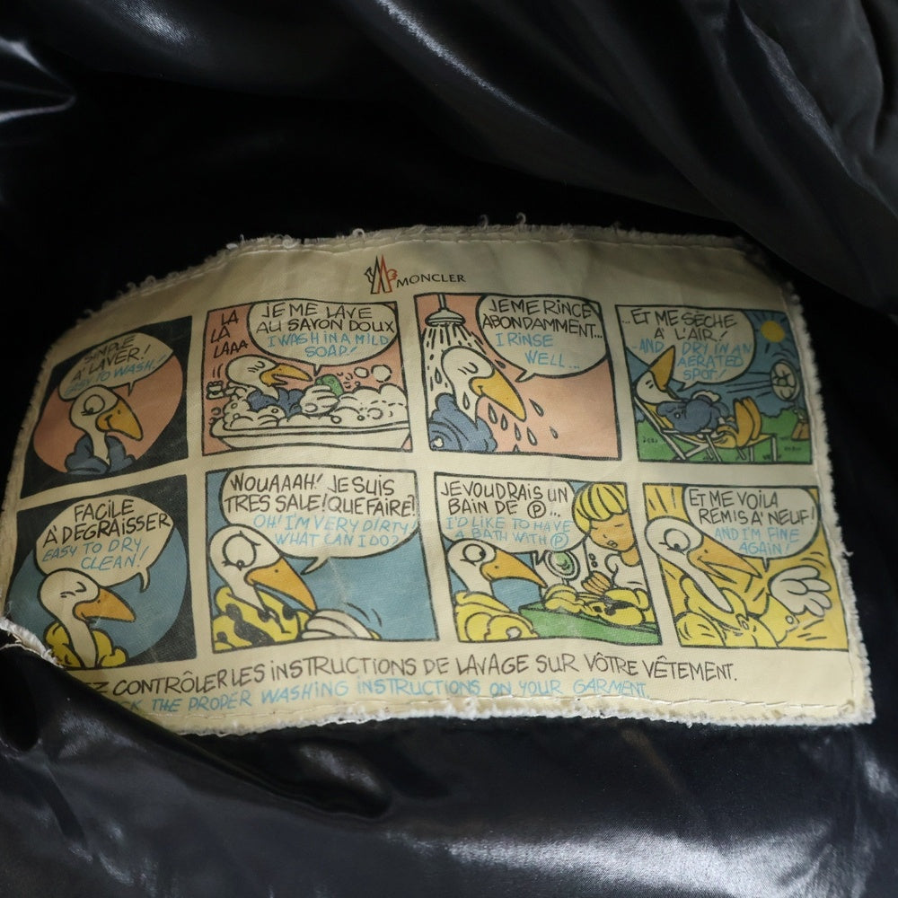 MONCLER(モンクレール) CHEVALIER シュヴァリエ アームロゴデザイン ジップアップ ダウンジャケット ブラック 920-091-40365-50