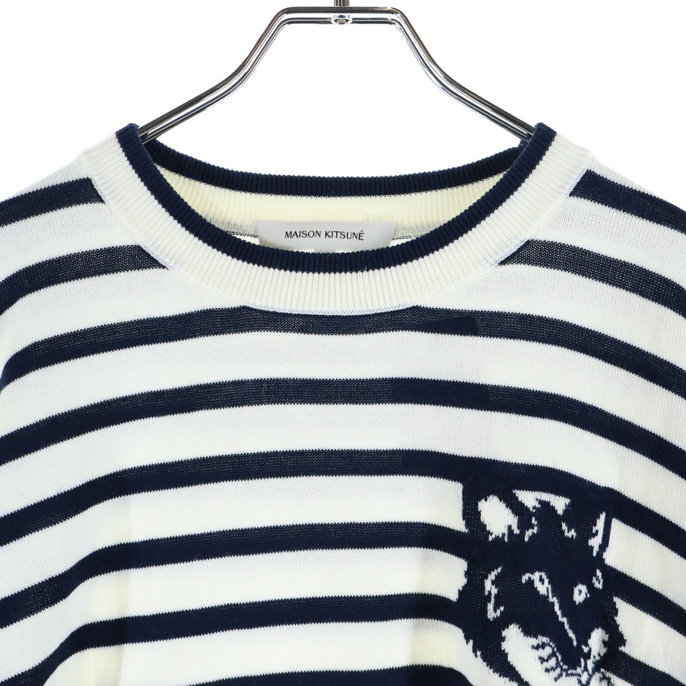 MAISON KITSUNE(メゾンキツネ) ボーダー柄 フロント刺繍 クルーネックニットセーター ホワイト/ネイビー MM00803KT1102