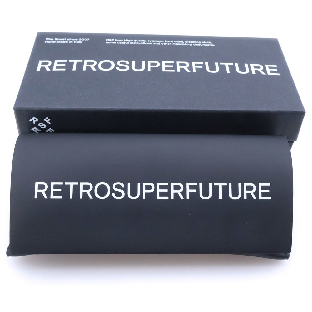 SUPER BY RETROSUPERFUTURE(スーパー バイ レトロスーパーフューチャー) CARO スクエアシェイプ ブラックフレーム ブルーカラーレンズ サングラス アイウェア メガネ ブラック/ブルー