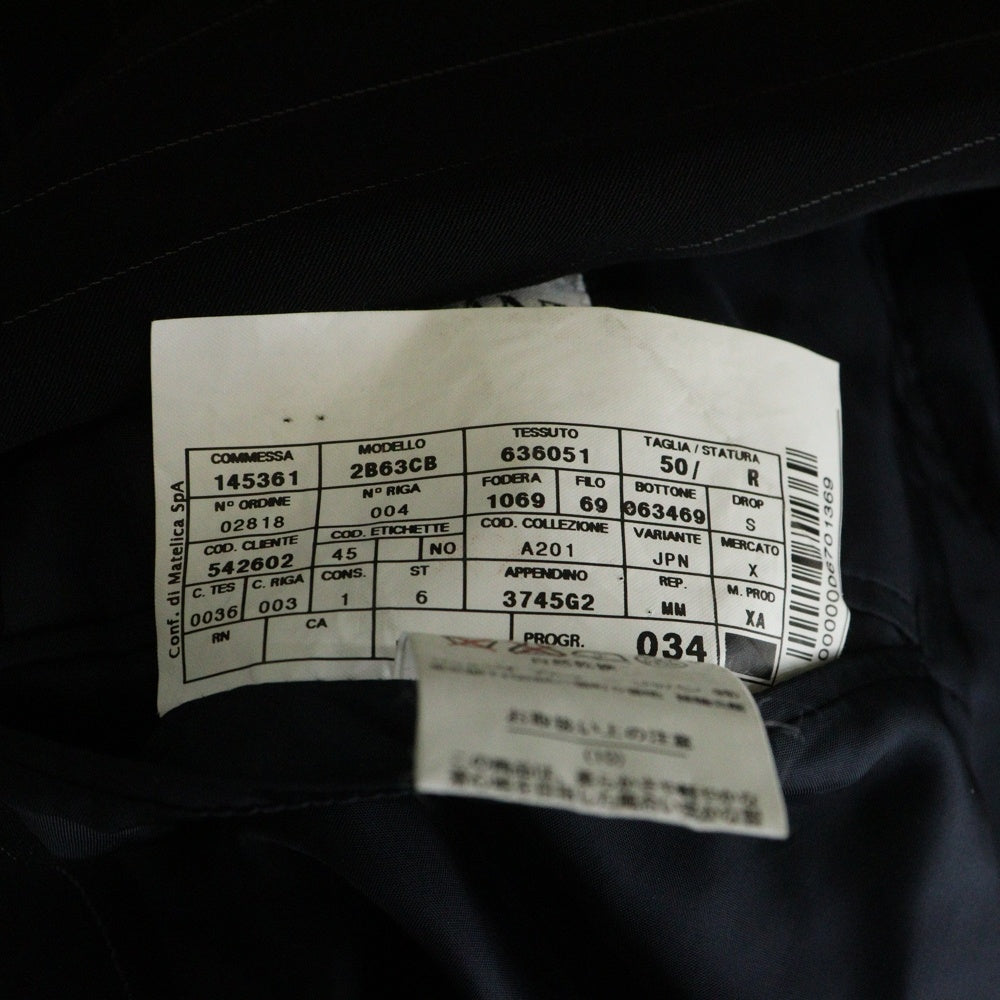 ARMANI COLLEZIONI(アルマーニ コレツィオーニ) ダブルポケット ピークドラペル ピンストライプ柄 テーラードジャケット ブラック 2B63CB