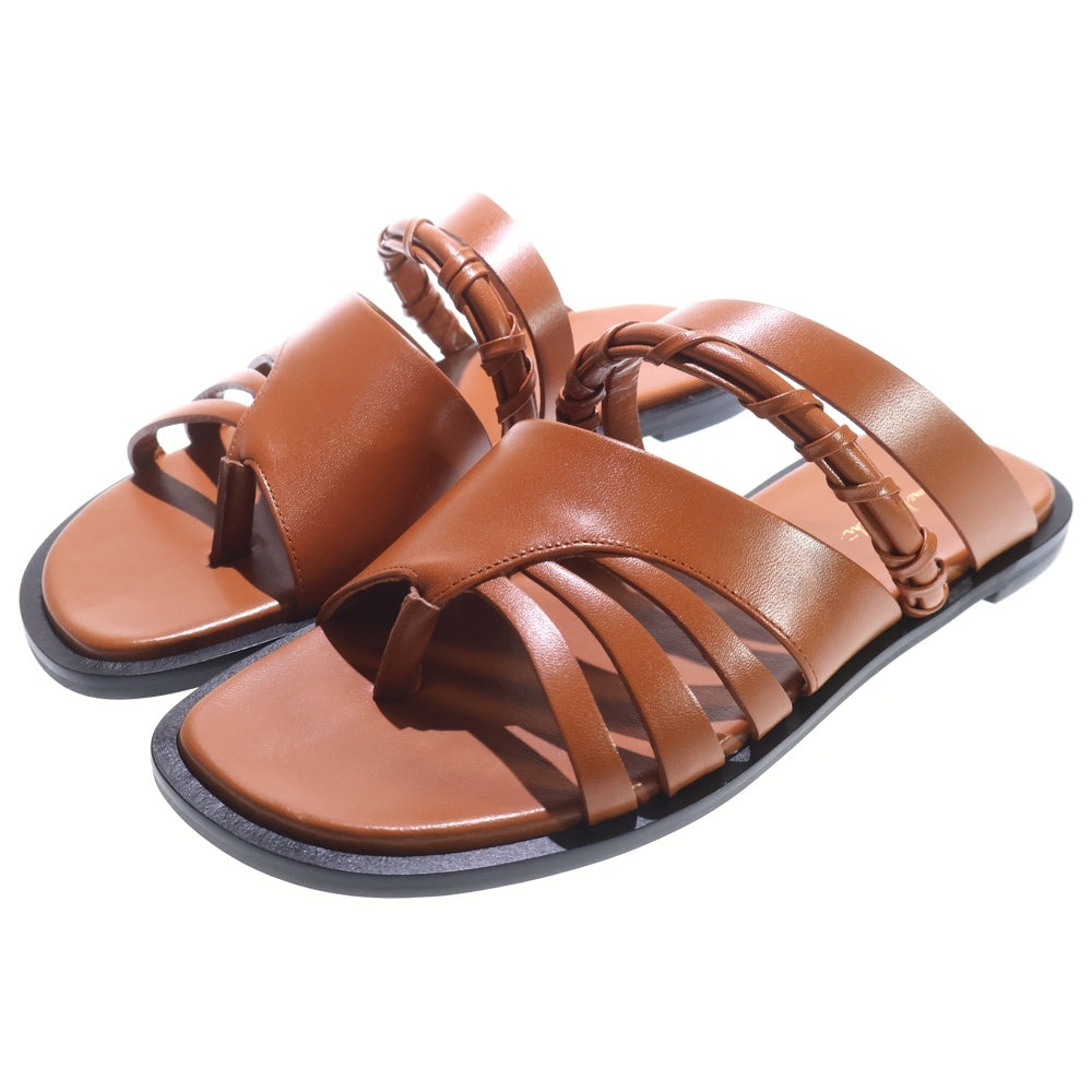 Mame Kurogouchi(マメ クロゴウチ) 23SS Plait Detailed Leather Sandals プレイトディティール レザーサンダル レディース ブラウン MM23SS-AC307