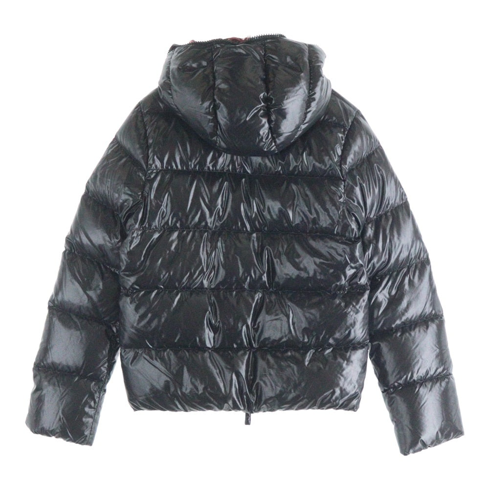 DUVETICA(デュベティカ) BEAMS別注 DIONISIO ディオニシオ フルジップ フーデッド ナイロンダウンジャケット ブラック/レッド 01652106