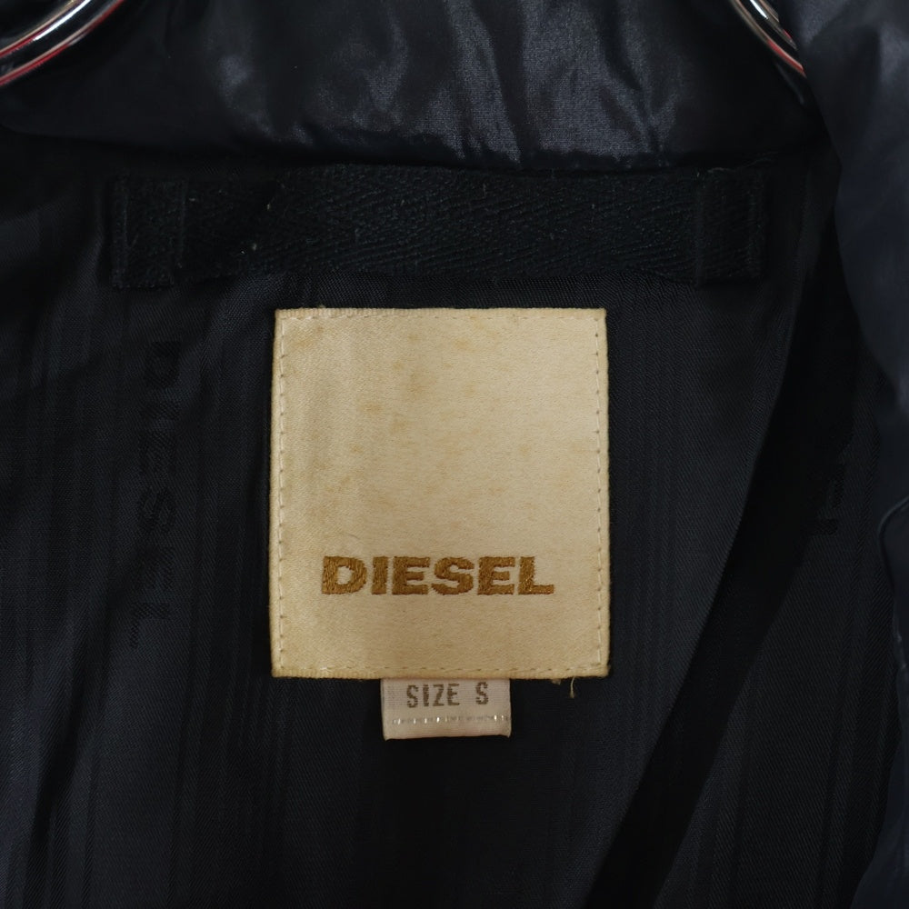DIESEL(ディーゼル) マルチポケット アームロゴプレート ジップアップ ダウンジャケット ブラック