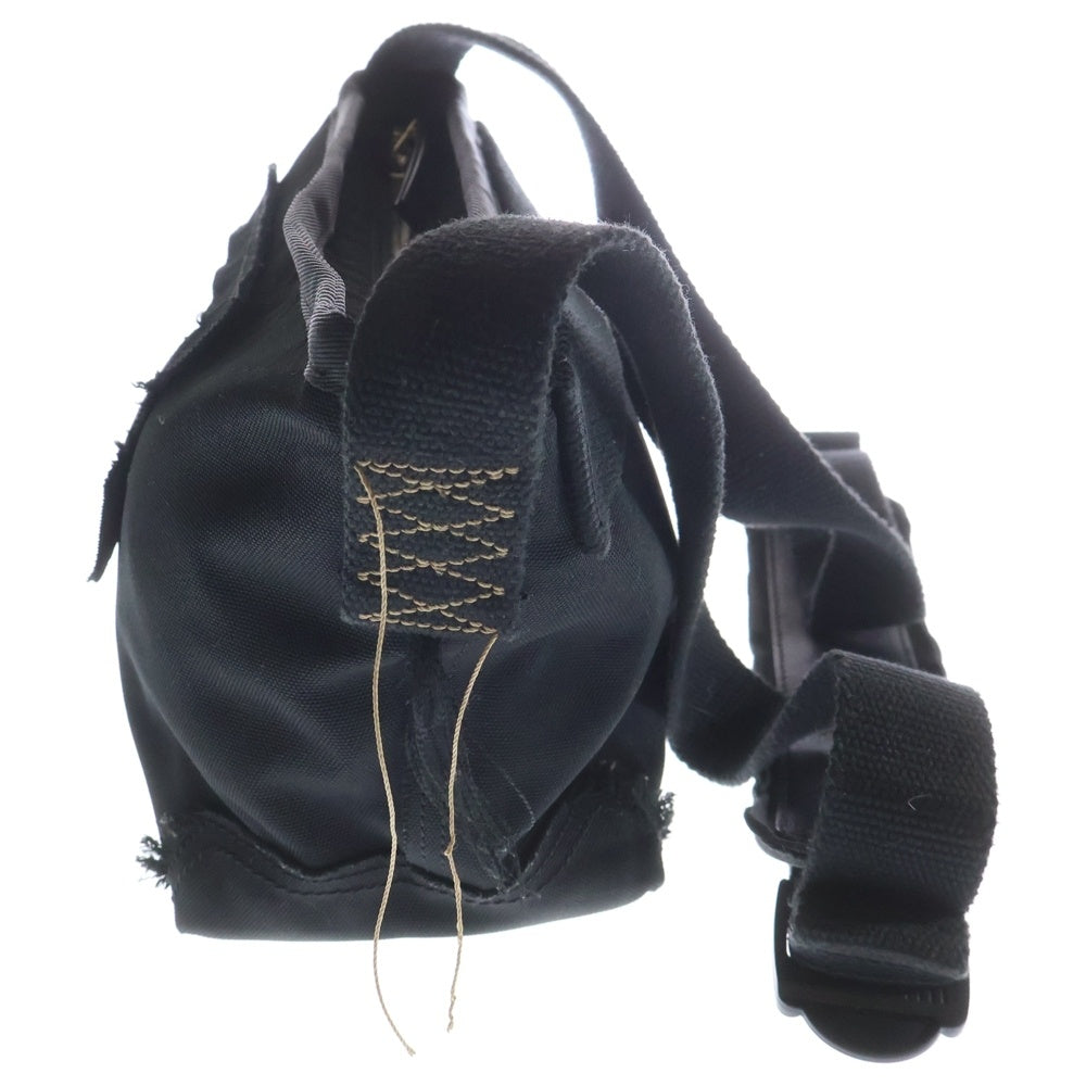 Acne Studios(アクネ ストゥディオズ) ロゴワッペン ウエストボディバッグ ブラック FN-UX-BAGS000027