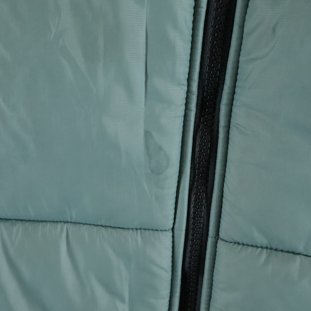 THE NORTH FACE(ザノースフェイス) HIMALAYAN SYNTHETIC VEST ヒマラヤ シンセティック 胸ロゴデザイン ジップアップ ダウンベスト グリーン NF0A4QZ4