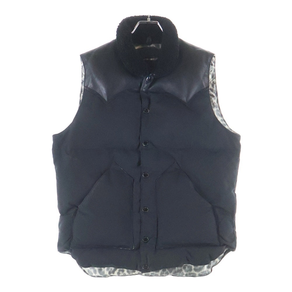 1 PIU 1 UGUALE 3(ウノピゥウノウグァーレトレ) ×Rocky Mountain ロッキーマウンテン 裏地レオパード レザーヨーク ダウンベスト ジャケット ブラック MRB104