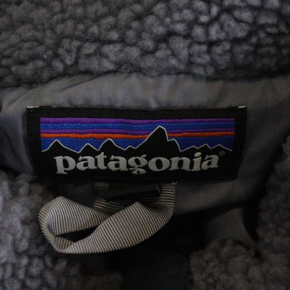 PATAGONIA(パタゴニア) GIRL'S DOWN PARKA ガールズ ドント 胸ロゴデザイン フーデッド ジップアップ ボア ダウンジャケット ネイビー 68270FA18